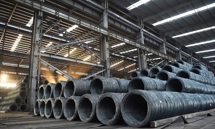 Giá thép giảm lần thứ 15 liên tiếp, giảm thêm 400.000 đồng/tấn 