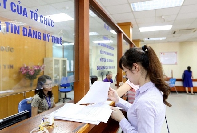 Thu thuế thu nhập cá nhân tăng kỷ lục: Dân bức xúc vì 'lãnh đủ' thiệt thòi