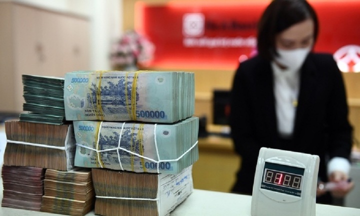 Ngân hàng Nhà nước rút tiền về, lãi suất liên ngân hàng bật tăng