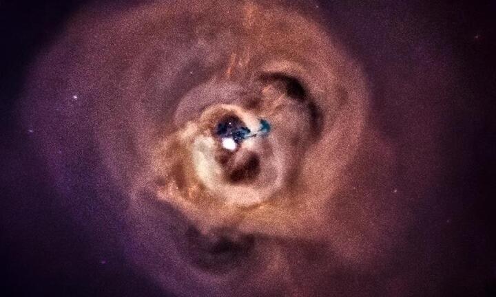 Lắng nghe âm thanh ma quái phát ra từ lỗ đen khổng lồ trên vũ trụ