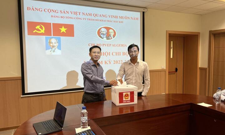 Chi bộ PVEP Algeria: Đoàn kết là chìa khóa thành công