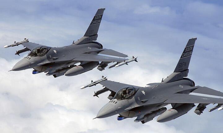 Bộ Quốc phòng Mỹ úp mở khả năng cung cấp chiến đấu cơ hiện đại cho Ukraine