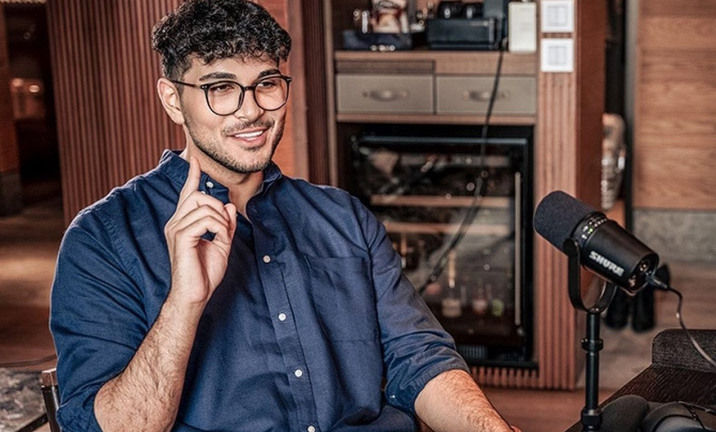 Chàng trai 18 tuổi thành triệu phú, 22 tuổi phá sản