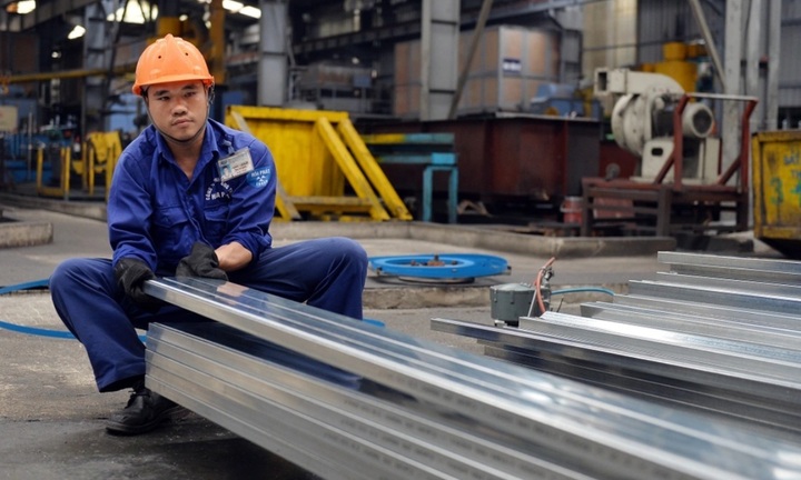 Giá thép bật tăng hơn 800.000 đồng/tấn sau 15 lần giảm