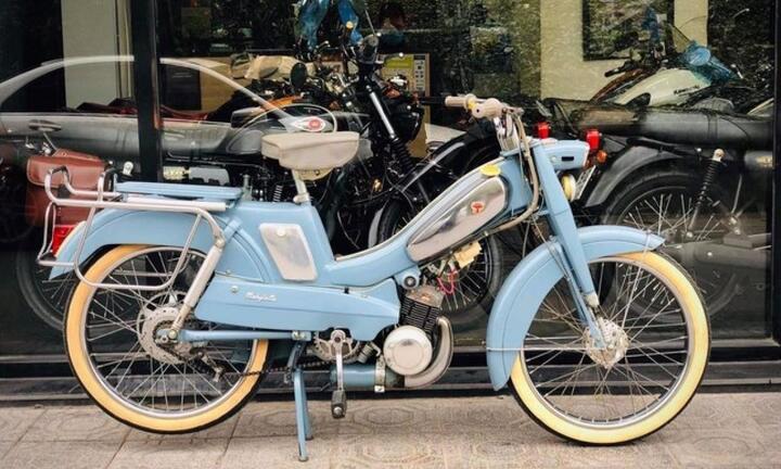 Xe gắn máy đời cổ hàng hiếm của dân chơi Hà thành