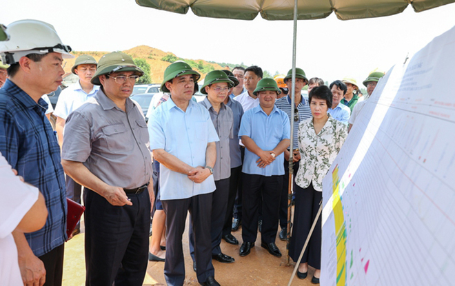 Thủ tướng kiểm tra, đôn đốc dự án cao tốc chiến lược của Tuyên Quang - Phú Thọ