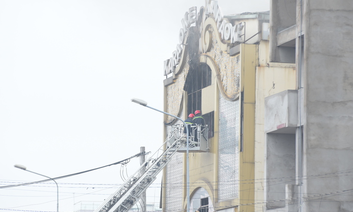 Chủ quán karaoke cháy ở Bình Dương bị bắt