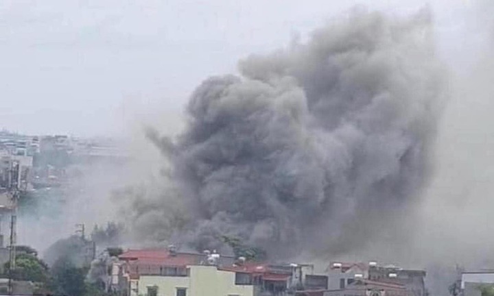 Cháy quán Bi-a Club ở Bắc Ninh, khói đen bốc lên ngùn ngụt