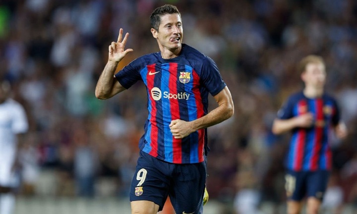Video: Lewandowski ghi hattrick, Barcelona thắng đậm Viktoria Plzen