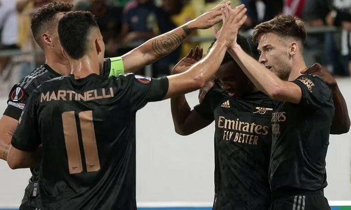 Nketiah toả sáng, Arsenal chật vật thắng Zurich