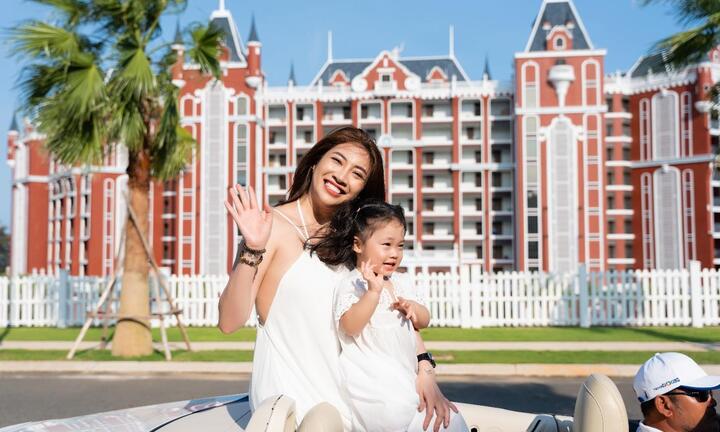 Ca sĩ Pha Lê đầu tư bất động sản ven biển làm 'của để dành' cho con