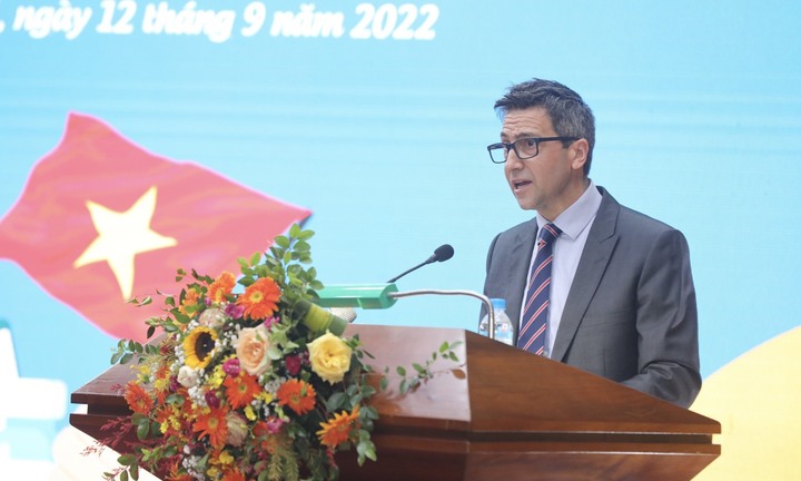 Chuyên gia WHO: Dịch COVID-19 chưa thể kiểm soát được hoàn toàn trước năm 2023