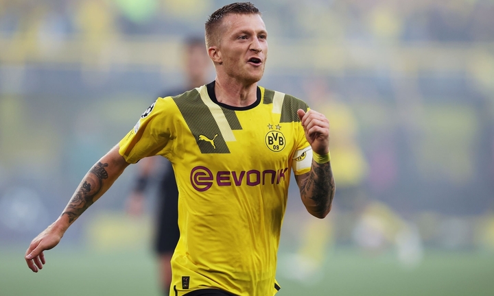 Dortmund sang Việt Nam thi đấu giao hữu