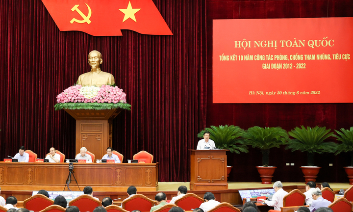 Bóc trần luận điệu dối trá 'Đảng càng chống tham nhũng, dân càng mất niềm tin'