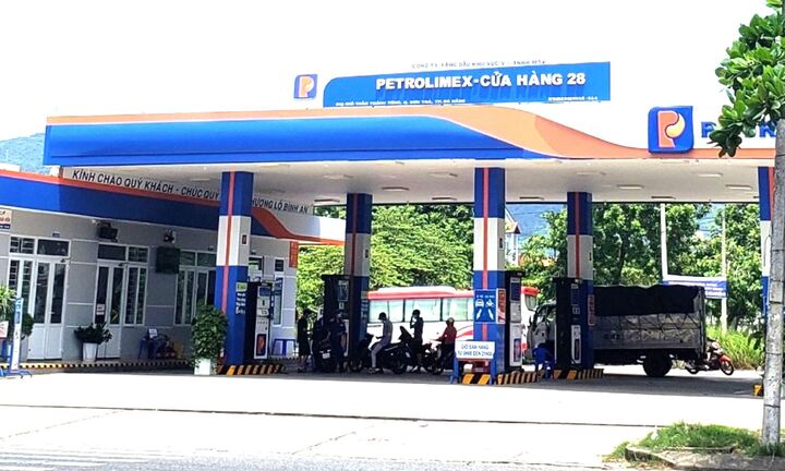Cửa hàng ở Đà Nẵng hạn chế bán xăng A95: Không có hiện tượng găm hàng