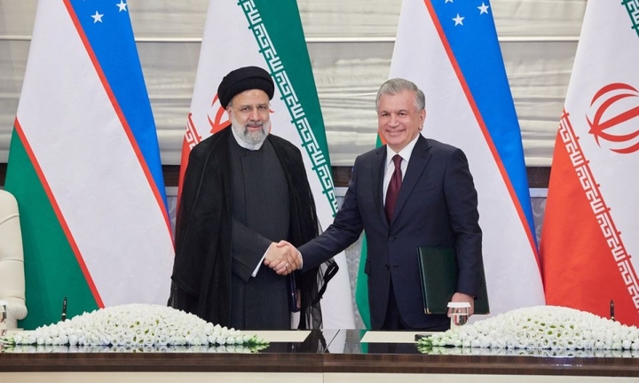 Iran ký bản ghi nhớ trở thành thành viên chính thức của SCO
