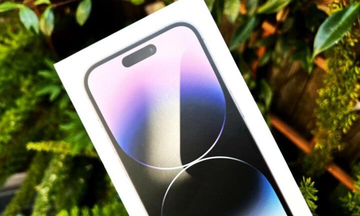 iPhone 14 Pro Max vừa đập hộp đã gặp sự cố