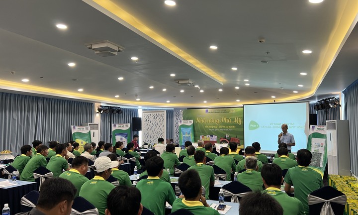 Đồng Tháp: Chia sẻ kinh nghiệm nghề nông tại 'Nhà nông Phú Mỹ năm 2022'