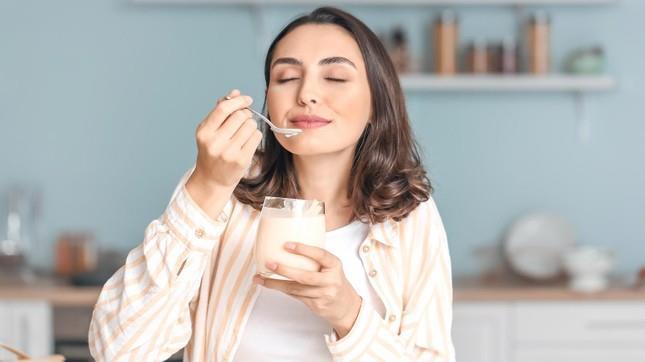 Nghiên cứu mới tiết lộ công dụng không ngờ của việc uống sữa mỗi ngày