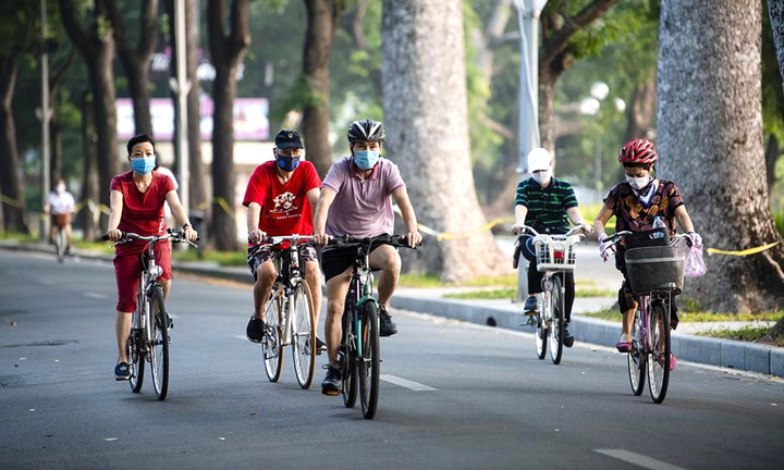 Đề xuất thí điểm cho thuê xe đạp công cộng tại 6 quận nội thành Hà Nội