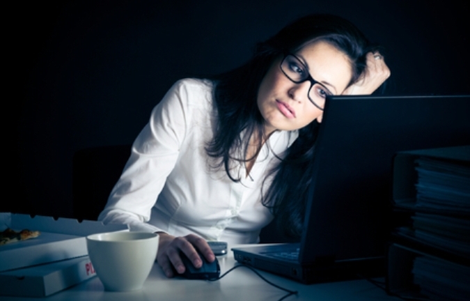 Lý do người thức đêm dễ bị bệnh tim, tiểu đường hơn