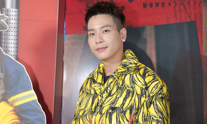 Quân A.P: 'Hát những ca khúc buồn, tôi thấy sung sướng'