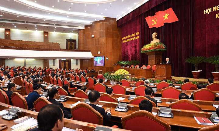 Ban Tổ chức Trung ương hướng dẫn việc bố trí cán bộ sau khi bị kỷ luật