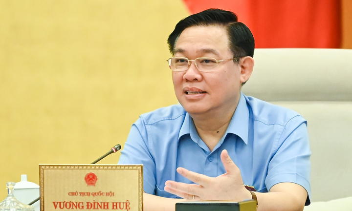 Quốc hội tập trung giám sát nguồn lực chống COVID-19 ở cả trong và ngoài nước