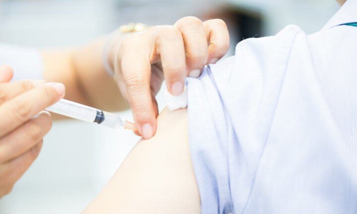 Có nên tiêm cùng lúc 2 vaccine COVID-19 và cúm?