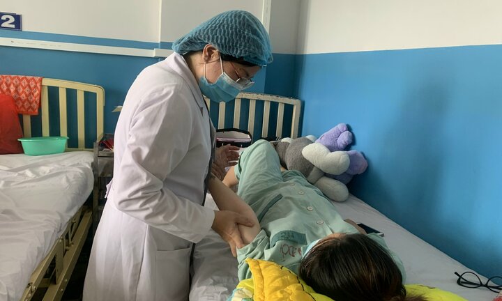 Lo ngại biến chứng nặng khi bị sốt xuất huyết