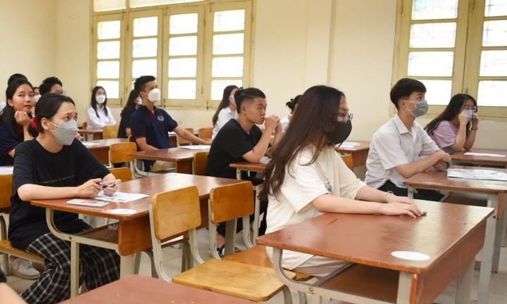 Tuyển sinh ngành sư phạm: Mừng đầu vào cao, lo đầu ra khó?