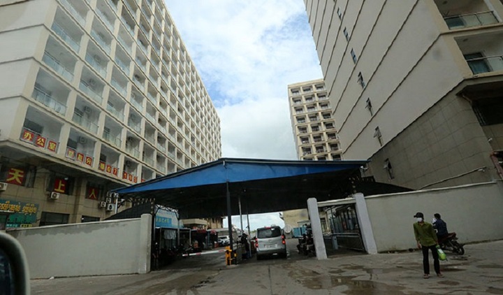 Campuchia phát hiện 541 lao động nước ngoài bất hợp pháp tại công ty công nghệ