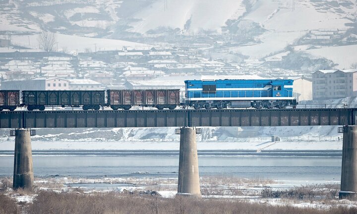 Triều Tiên, Trung Quốc nối lại hoạt động tàu hàng xuyên biên giới