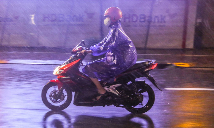 Chuyên gia khí tượng cảnh báo đợt mưa mới ở Bắc Trung Bộ, có nơi trên 300mm