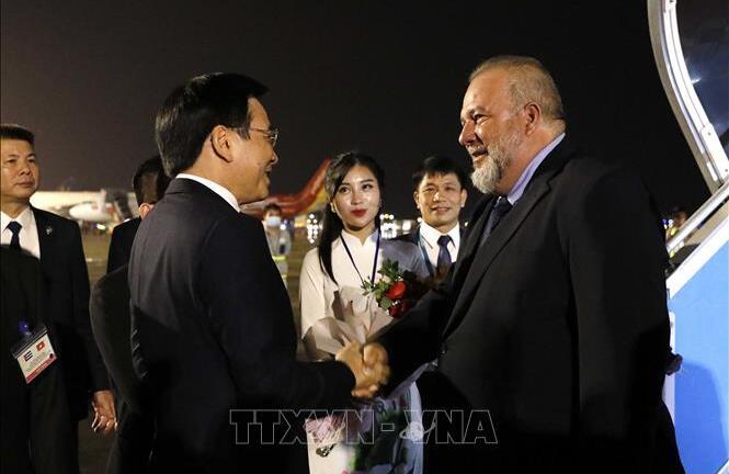 Thủ tướng Cuba bắt đầu thăm hữu nghị chính thức Việt Nam