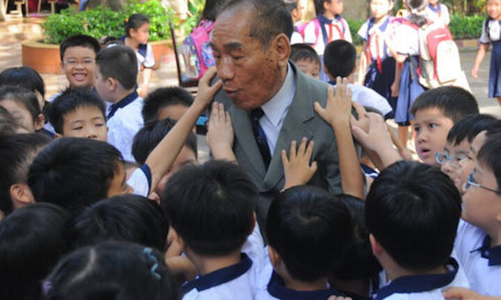 Thầy Nguyễn Ngọc Ký qua ký ức học trò: Là cha, là bạn, là biểu tượng tình yêu
