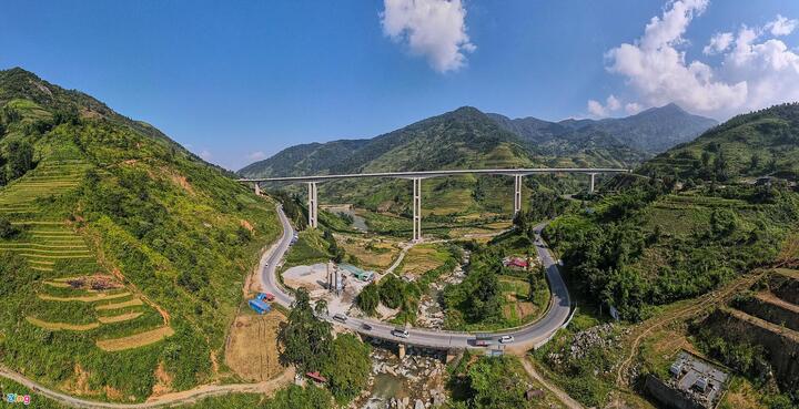 Cận cảnh cây cầu cạn có trụ cao nhất Việt Nam