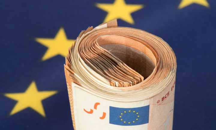 Châu Âu bị đẩy vào khủng hoảng nợ công?