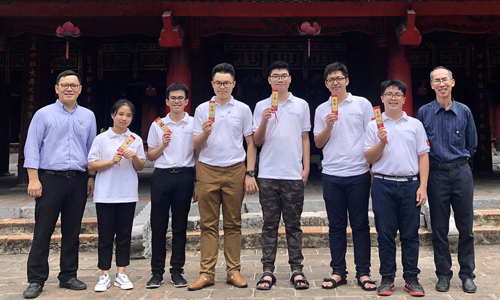  Những người thầy thầm lặng sau tấm huy chương vàng Olympic quốc tế