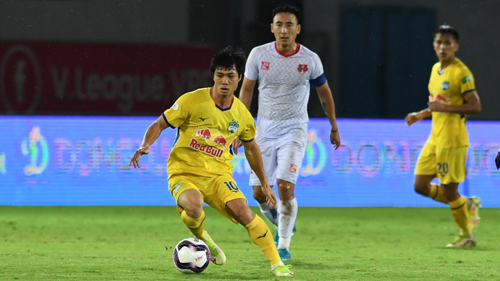 Hải Phòng gỡ hòa phút 87, HAGL nối dài mạch trận đáng thất vọng