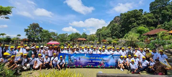 VinaPhone tặng chuyến du lịch 5*, tri ân điểm bán xuất sắc trên toàn quốc