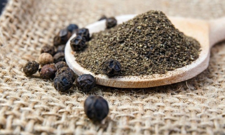 Giá tiêu hôm nay 5/10: Giảm 500 đồng/kg, về gần mốc 60.000 đồng