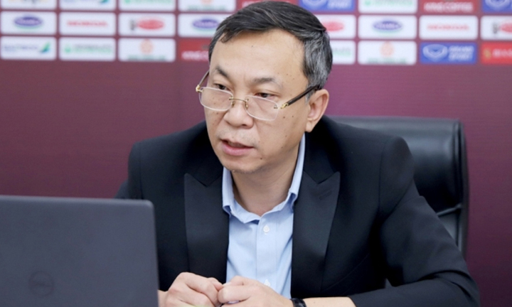 Lãnh đạo VFF phản đối việc Singapore muốn chọn sân cỏ nhân tạo đá AFF Cup 2022