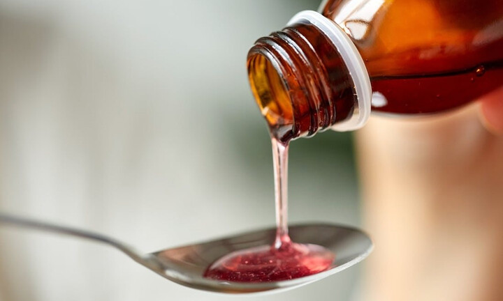 Việt Nam chưa cấp phép lưu hành cho 4 loại siro ho bị WHO cảnh báo