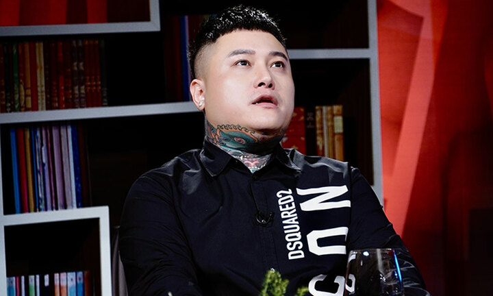 Ca sĩ Vũ Duy Khánh: Tôi từng 'xù lông' khi người ta chỉ trỏ bị vợ bỏ