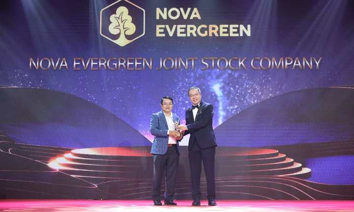 Nova Evergreen được vinh danh 'Doanh nghiệp tăng trưởng nhanh' tại APEA 2022