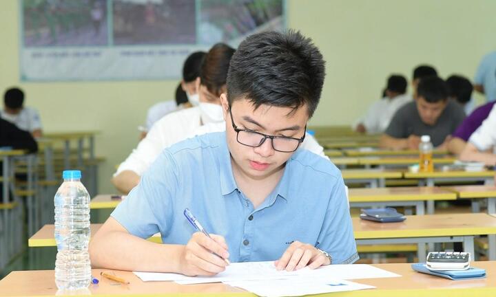 Tuyển sinh 2023: Bỏ phương thức xét tuyển không phù hợp, giảm điểm ưu tiên