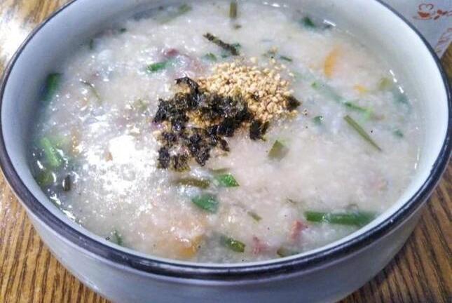 Cháo rất tốt cho sức khỏe nhưng tuyệt đối không được ăn theo cách này