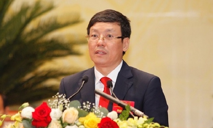 Quyền hạn quản lý cán bộ, công chức, viên chức của Chủ tịch tỉnh Vĩnh Phúc