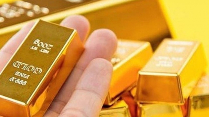 Giá vàng hôm nay 15/10: Lạm phát tăng cao, vàng đi xuống